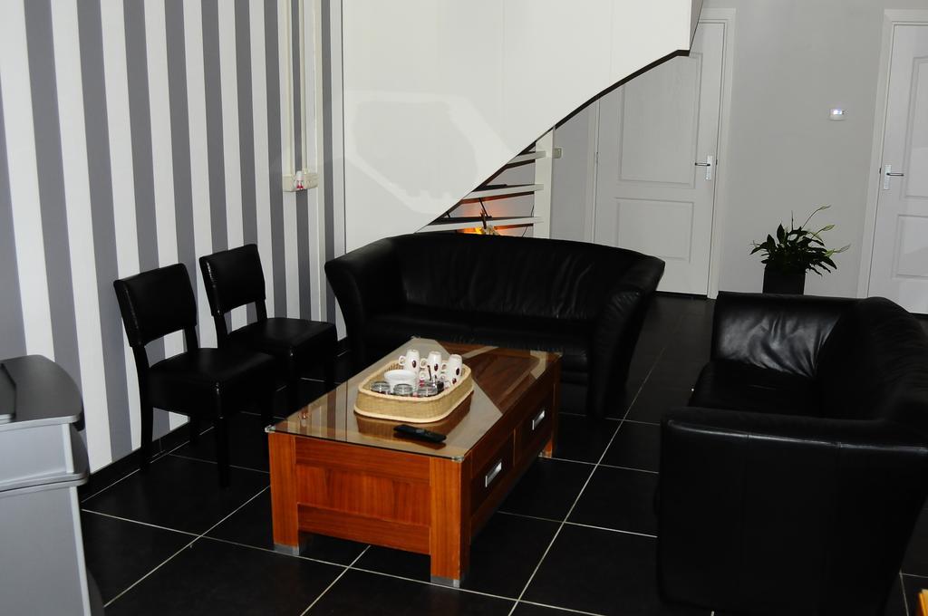 Herkenhoek 3 Bedroom Apartement Heeswijk-Dinther Екстер'єр фото