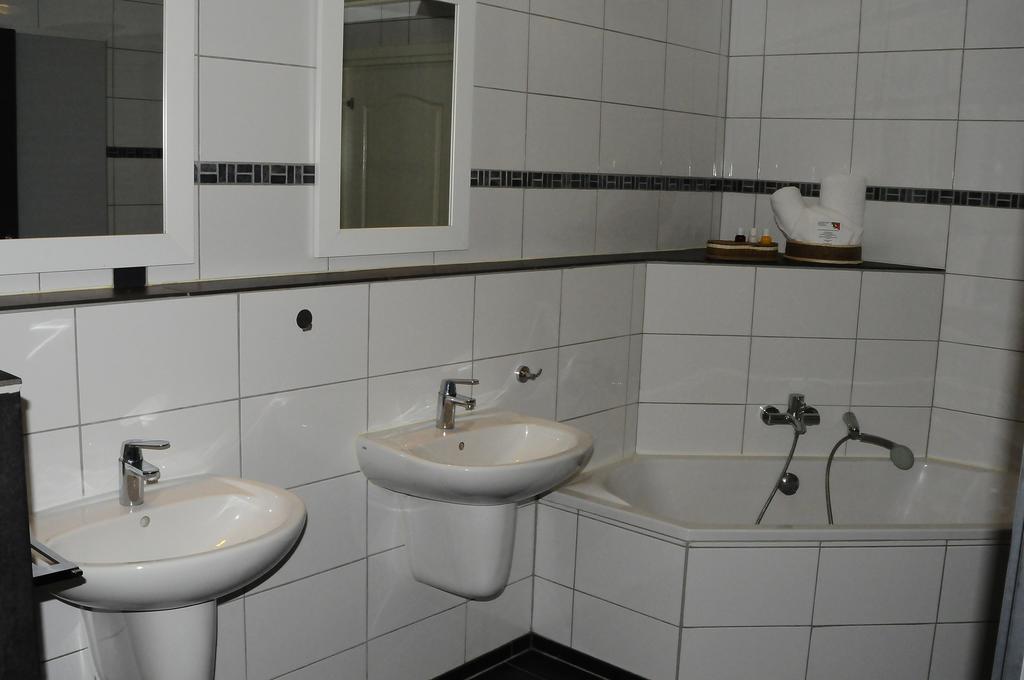 Herkenhoek 3 Bedroom Apartement Heeswijk-Dinther Екстер'єр фото