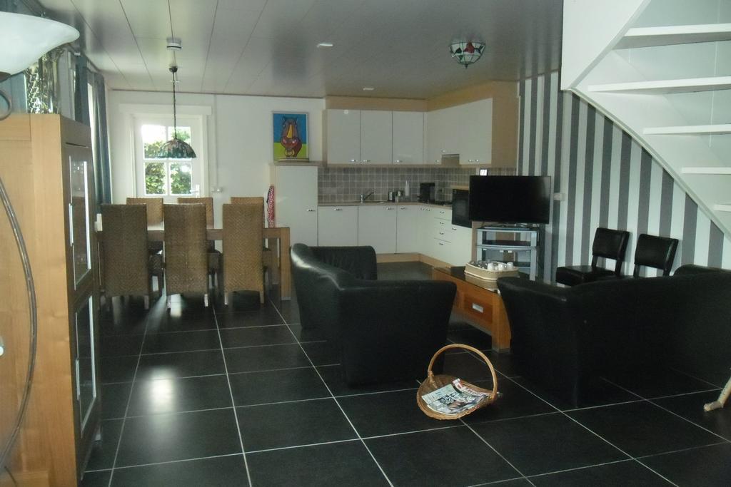 Herkenhoek 3 Bedroom Apartement Heeswijk-Dinther Екстер'єр фото